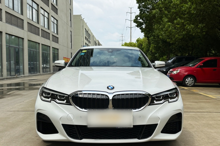 BMW 3 Series 2020 #4 BMW 3 Series 2020 car image #4
