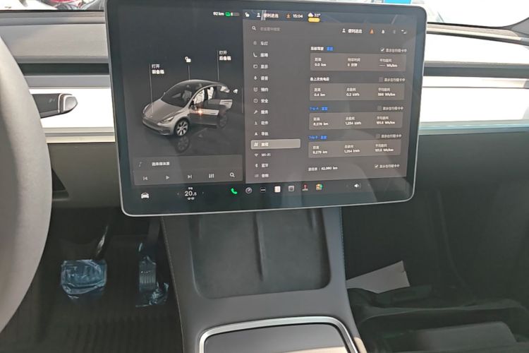 Tesla Model Y 2023 #13 Tesla Model Y 2023 car image #13