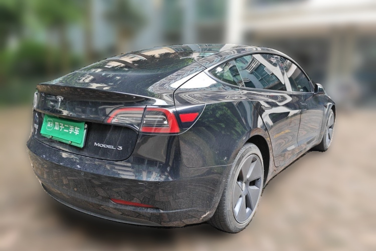 Tesla Model 3 2023 car image #5
