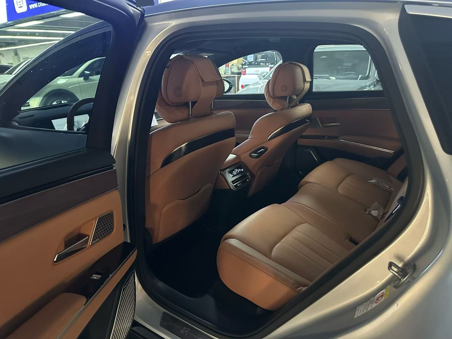 BYD HanL 2025 #4 BYD HanL 2025 imagem de carro #4