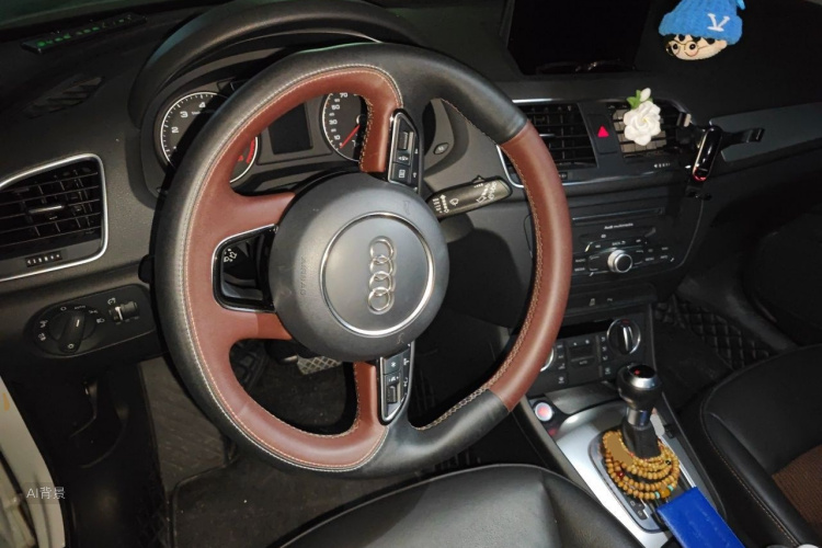 Audi Q3 2017 #12 Audi Q3 2017 car image #12
