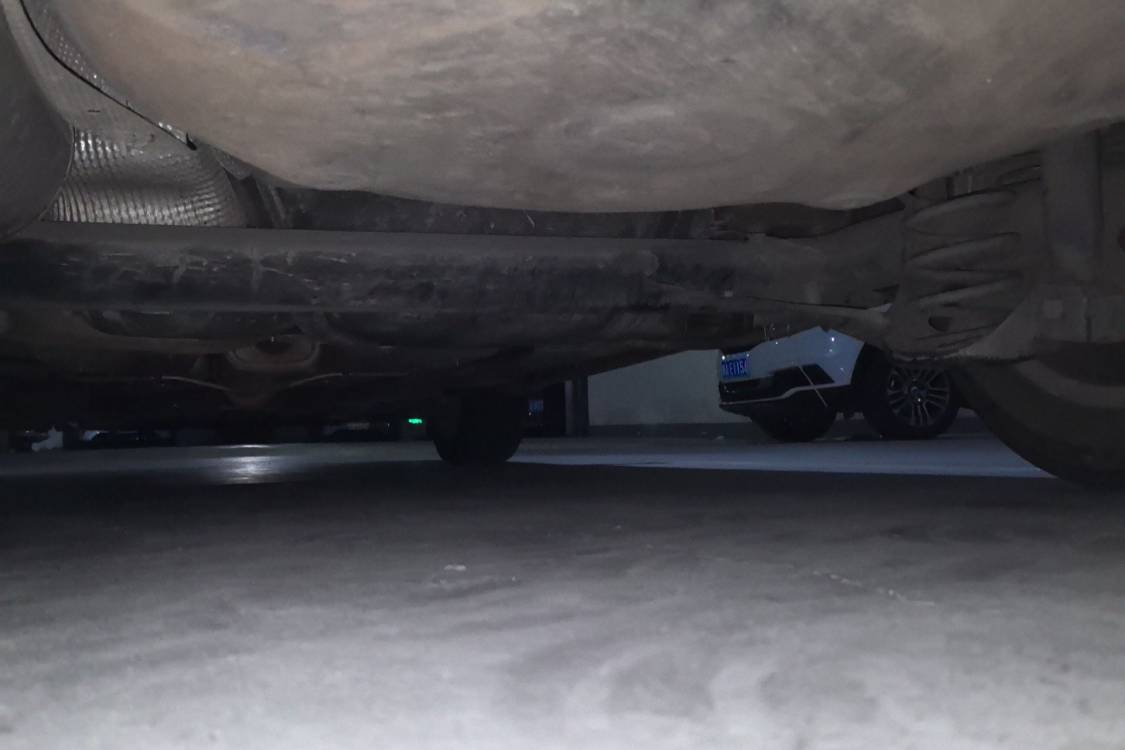 Volkswagen Santana 2015 car image #14