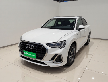 Audi Q3 2021 Audi Q3 2021 immagine di auto