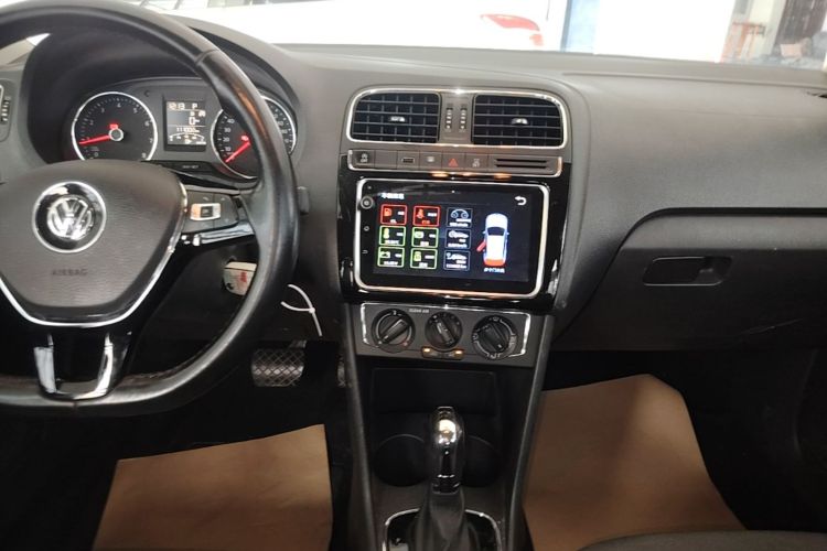 Volkswagen Polo 2018 #13 Volkswagen Polo 2018 car image #13