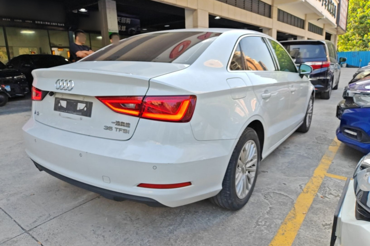 Audi A3 2017 صورة سيارة #7