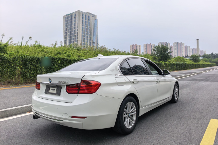 BMW 3 Series 2015 #8 BMW 3 Series 2015 car image #8