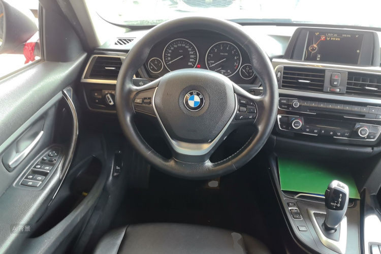 BMW 3 Series 2017 #12 BMW 3 Series 2017 car image #12