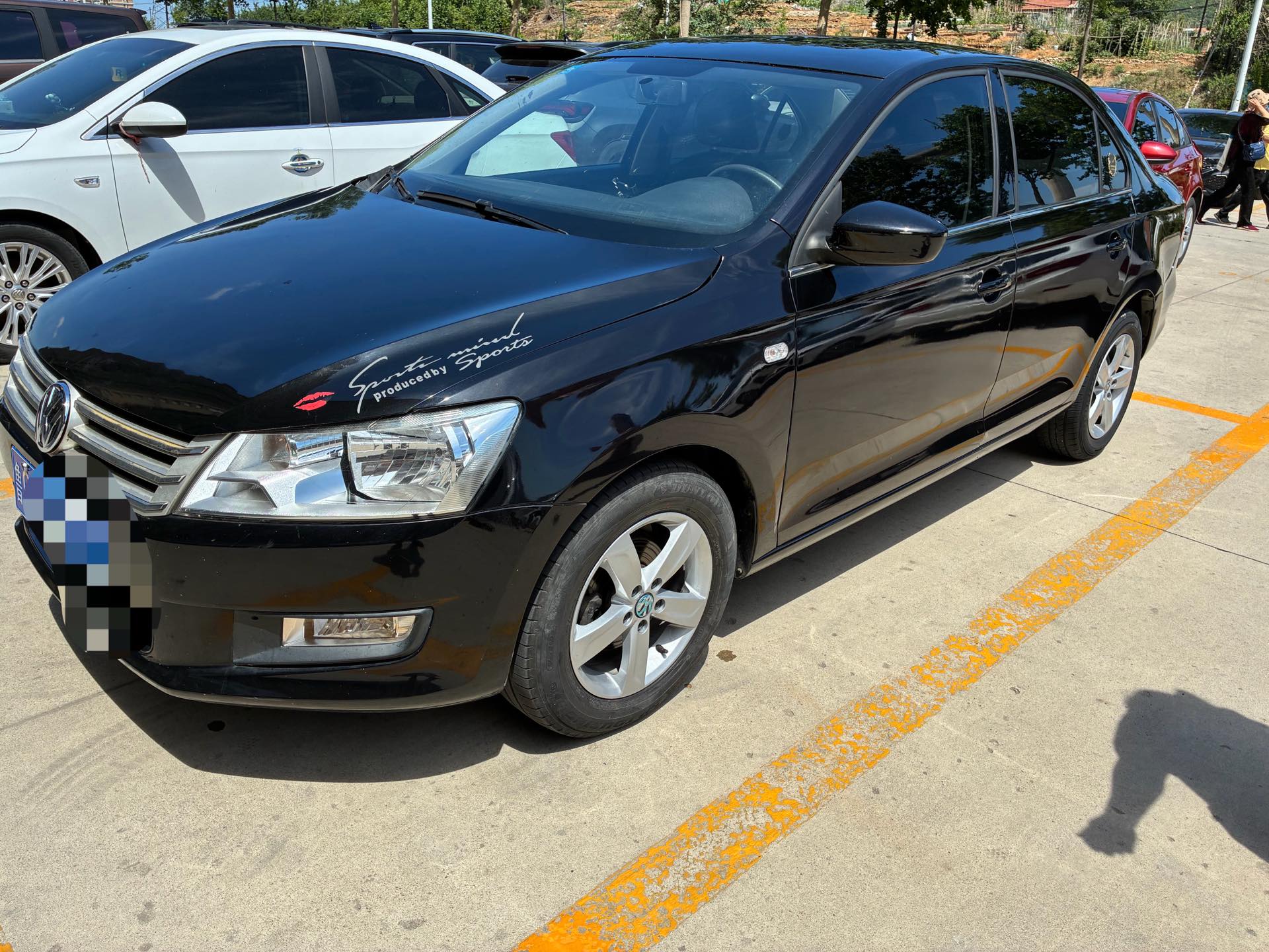 Volkswagen Santana 2014 car image 