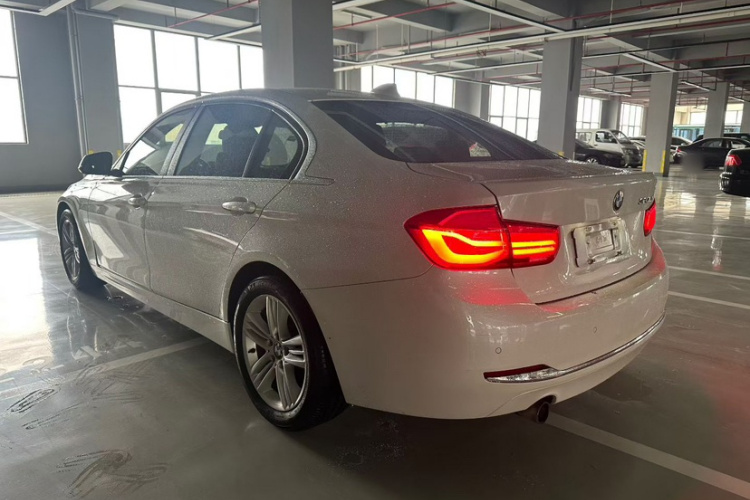 BMW 3 Series 2016 car image #7