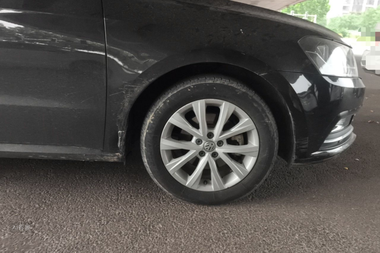 Volkswagen Lavida 2017 car image #9