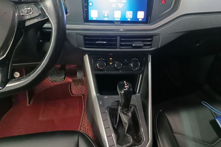 Volkswagen Polo 2020 car image #18
