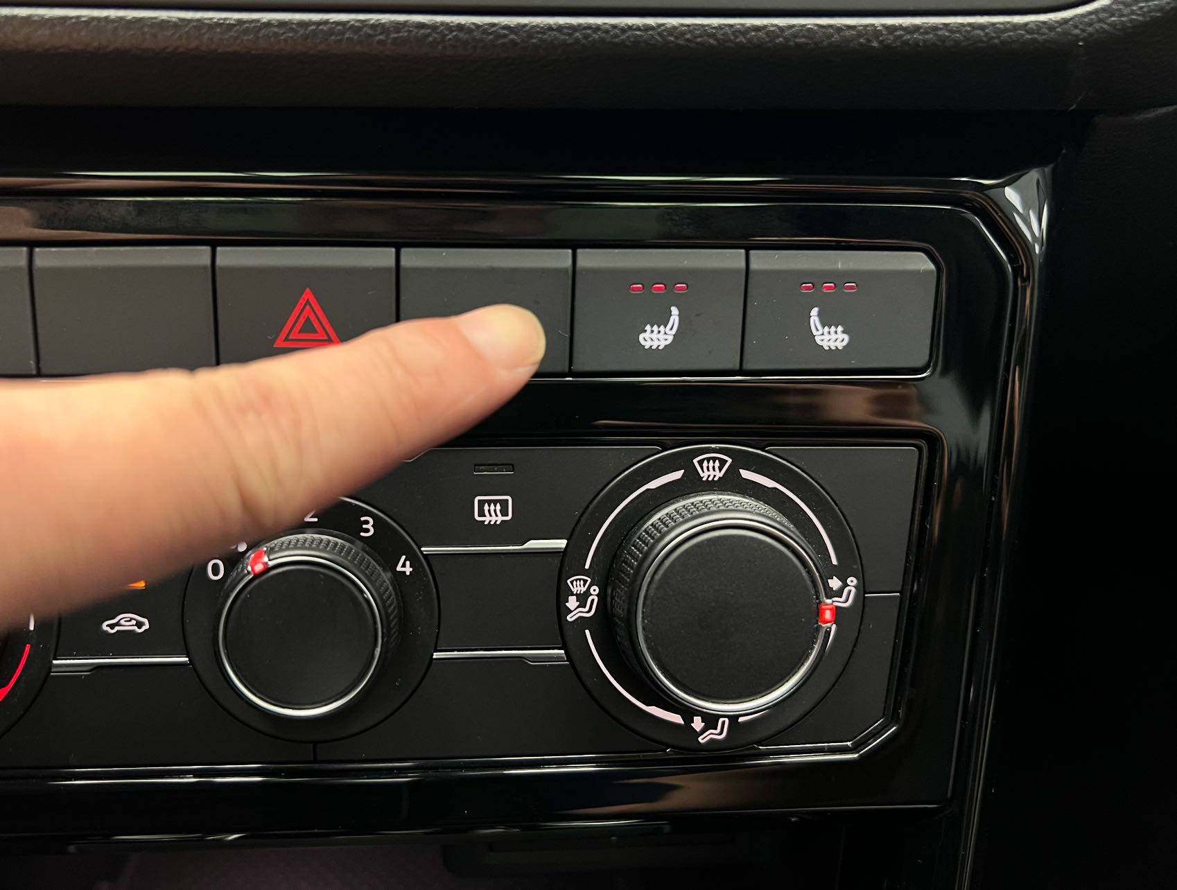Volkswagen Tacqua 2022 imagem de carro #7