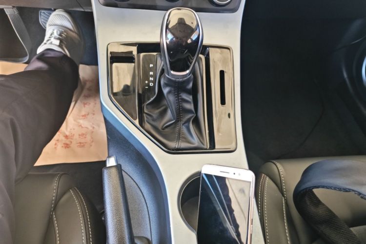 GEELY Emgrand 2022 car image #14