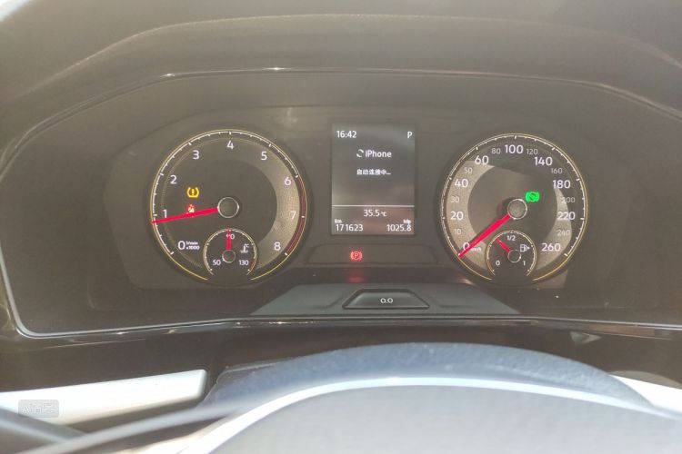 Volkswagen Lavida 2020 car image #14