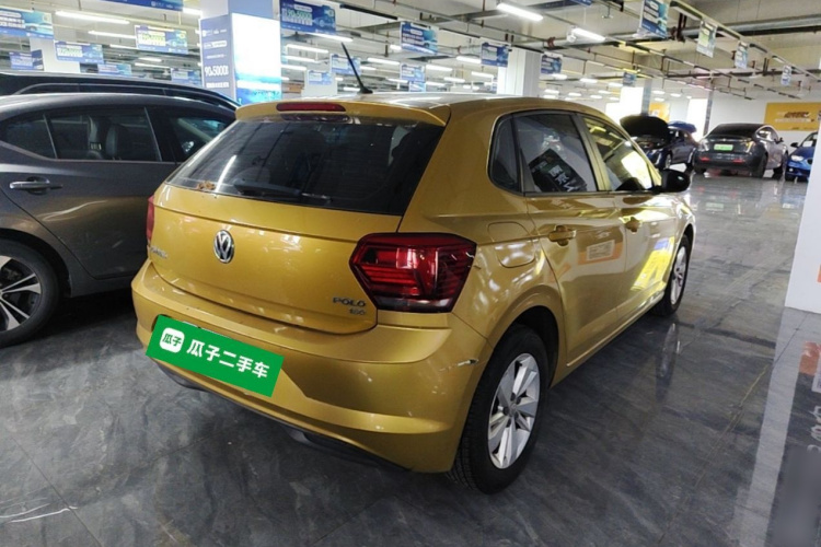 Volkswagen Polo 2020 car image #7