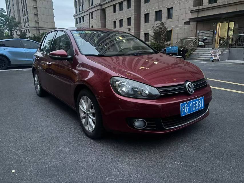 Volkswagen Golf 2013 car image #3