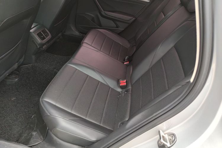 Volkswagen Lavida 2019 #17 Volkswagen Lavida 2019 car image #17