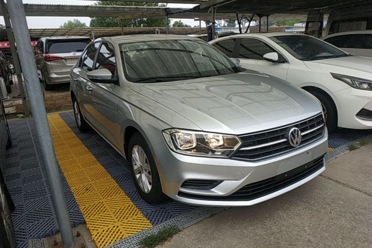Volkswagen Bora 2016 car image #4