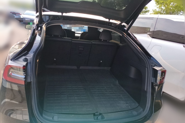 Tesla Model Y 2022 #21 Tesla Model Y 2022 car image #21