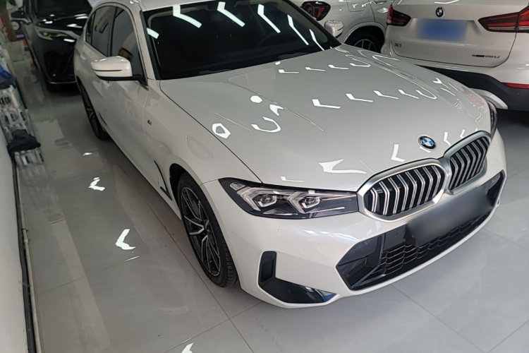 BMW 3 Series 2024 #4 BMW 3 Series 2024 car image #4
