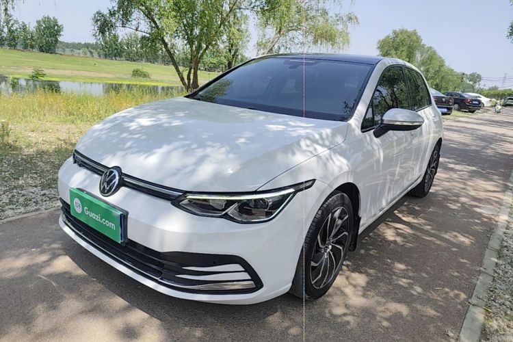 Volkswagen Golf 2022 изображение автомобиля #2