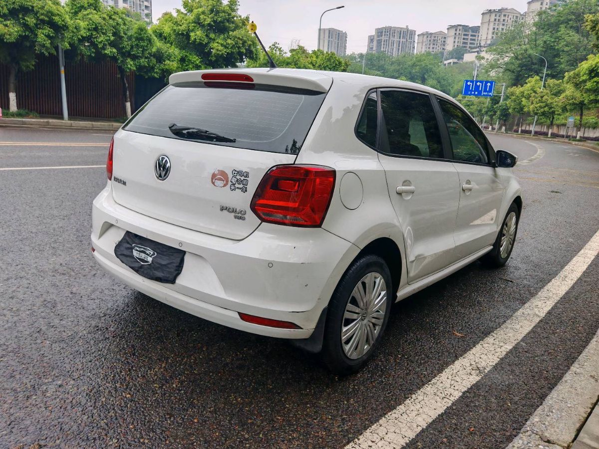 Volkswagen Polo 2017 car image #4