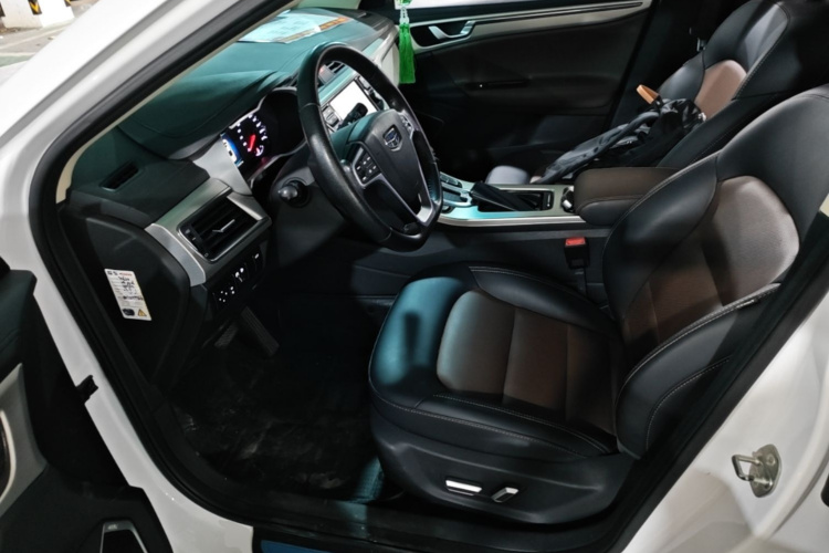 GEELY Emgrand GL 2017 car image #15