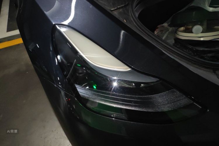 Tesla Model Y 2024 #8 Tesla Model Y 2024 car image #8