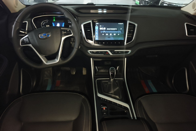GEELY Vision X6 2019 car image #10