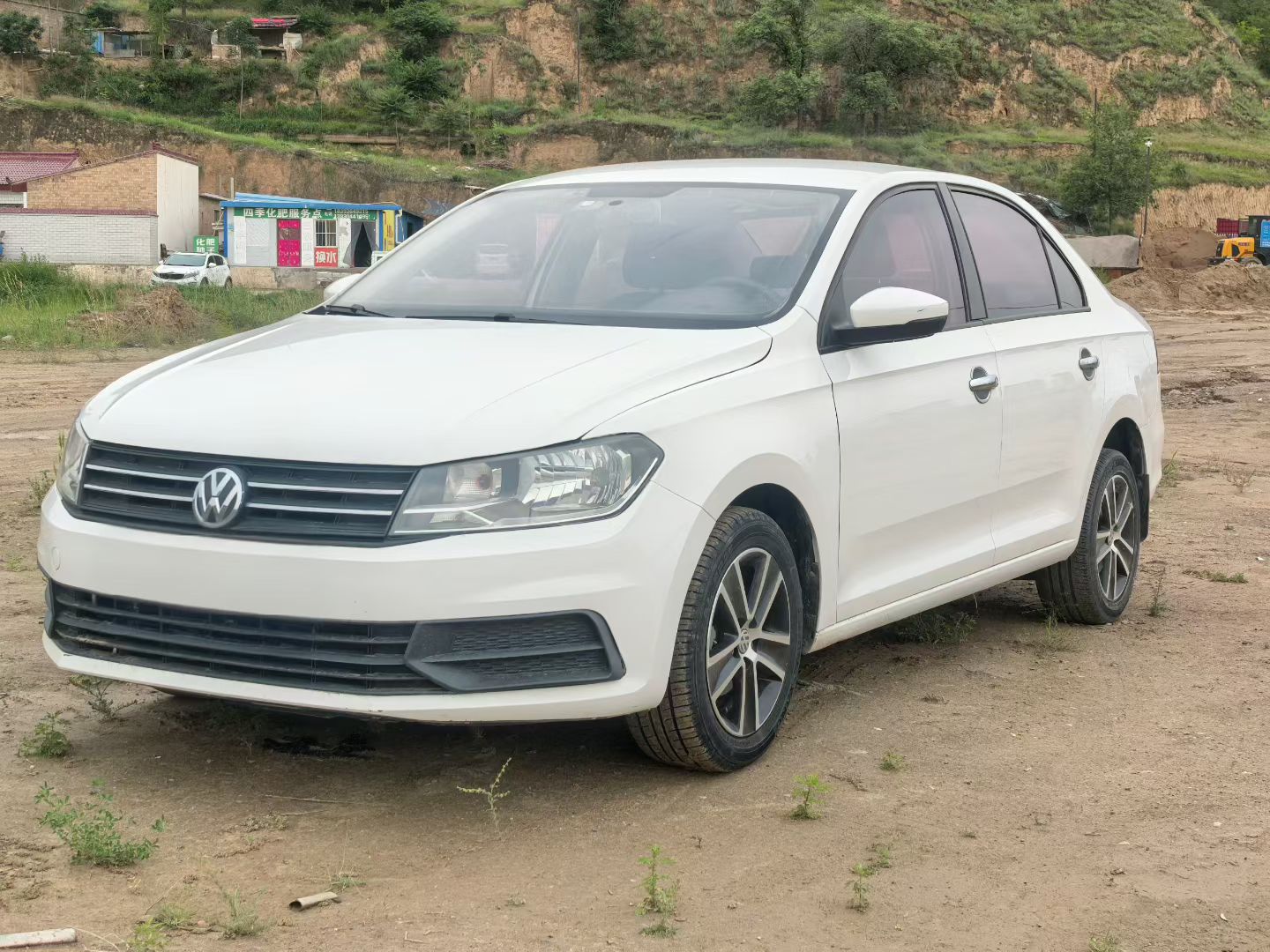Volkswagen Santana 2018 car image 