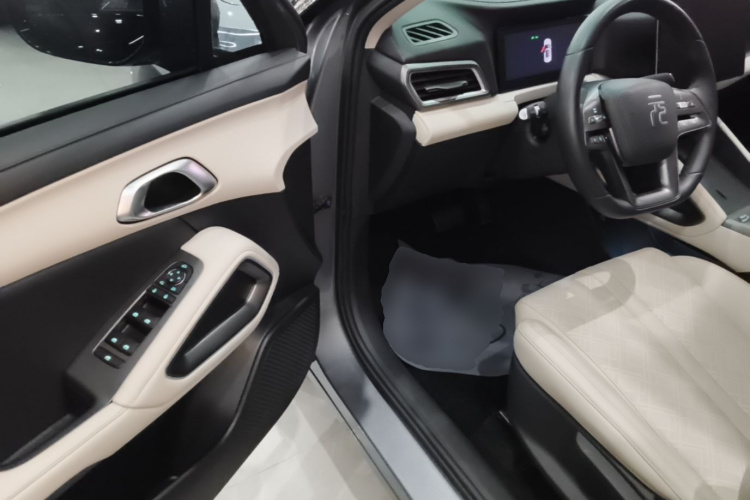 BYD YuanUP 2025 car image #16