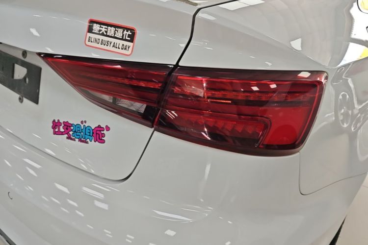 Audi A3 2019 car image #8