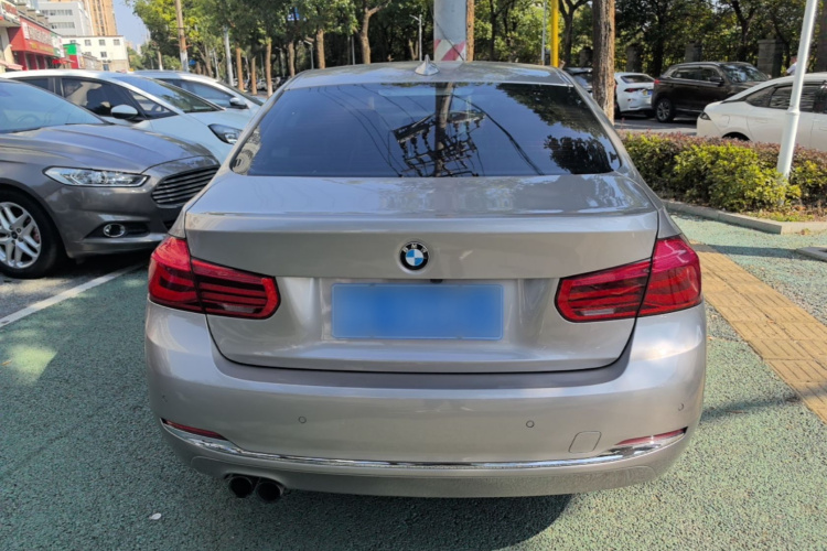 BMW 3 Series 2017 #6 BMW 3 Series 2017 изображение автомобиля #6