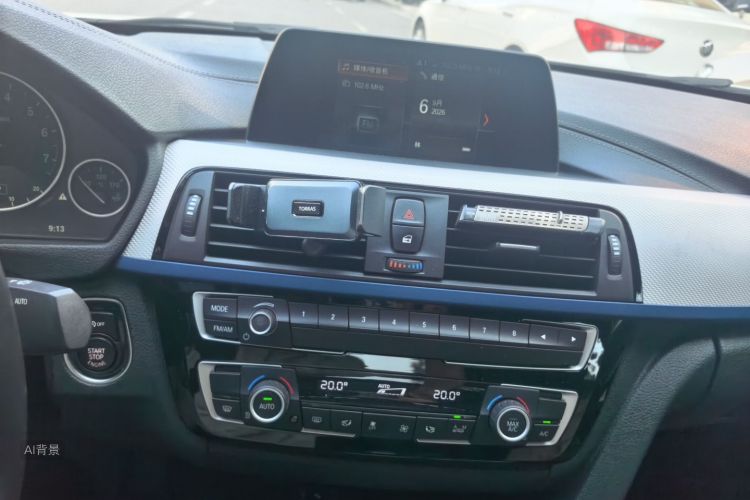 BMW 3 Series 2018 #15 BMW 3 Series 2018 immagine di auto #15