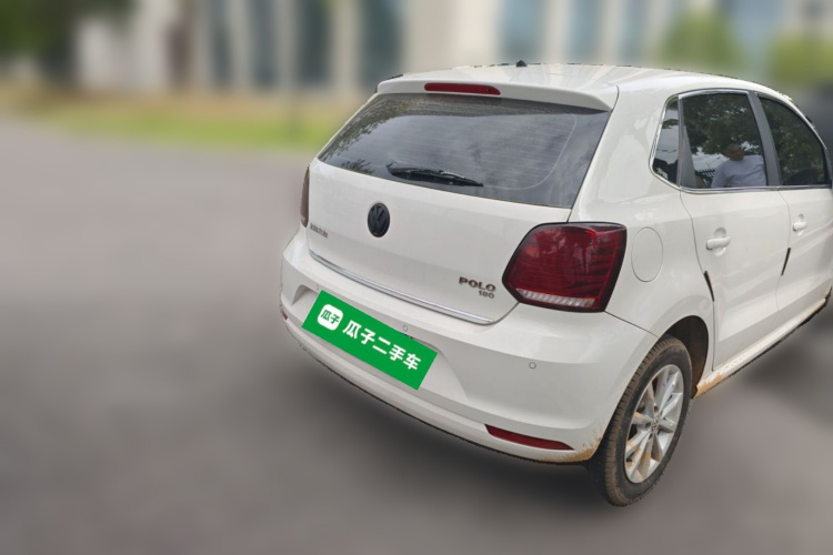 Volkswagen Polo 2015 #4 Volkswagen Polo 2015 car image #4
