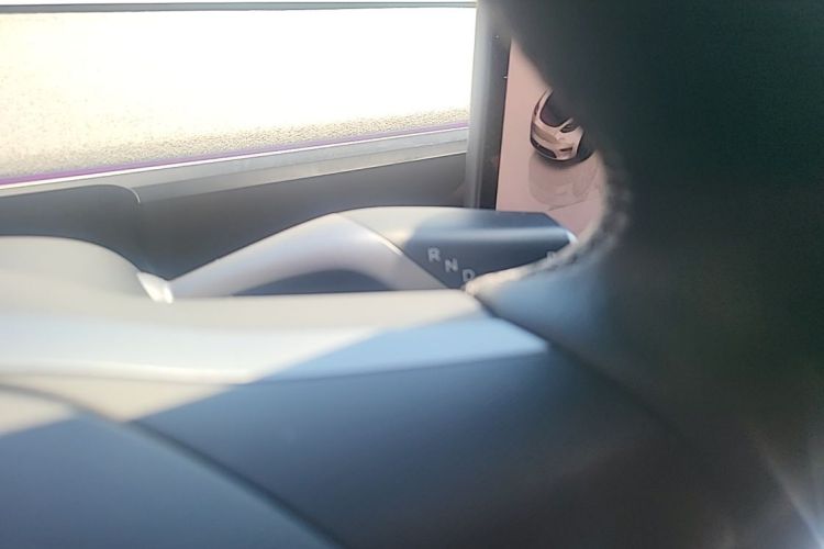 Tesla Model Y 2024 #14 Tesla Model Y 2024 immagine di auto #14