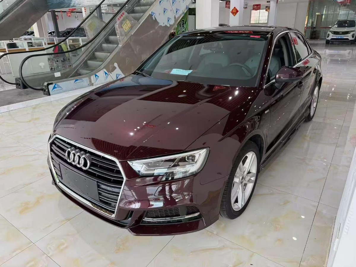 Audi A3 2019 #2 Audi A3 2019 car image #2