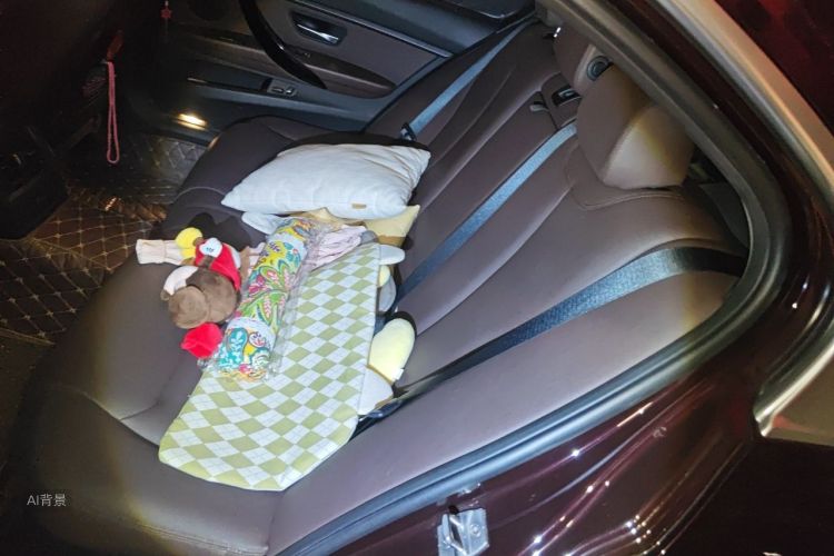 BMW 3 Series 2018 #19 BMW 3 Series 2018 car image #19