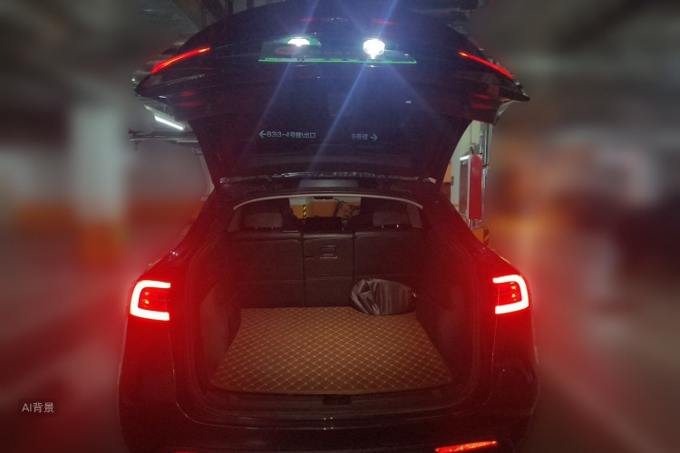 Tesla Model Y 2024 #21 Tesla Model Y 2024 car image #21