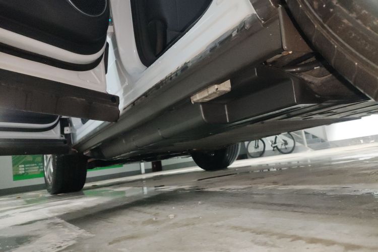 BYD Sea Lion 07 DM-i 2025 car image #27