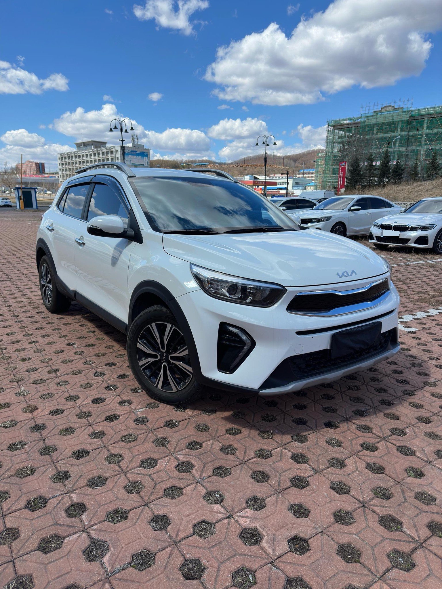 Kia KX1 2022 car image #3