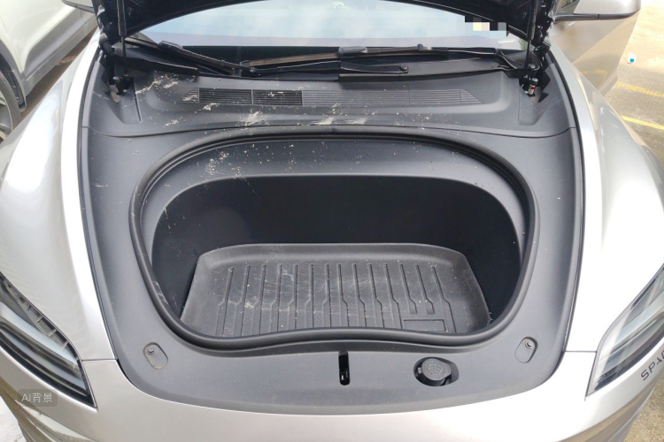 Tesla Model 3 2024 car image #22