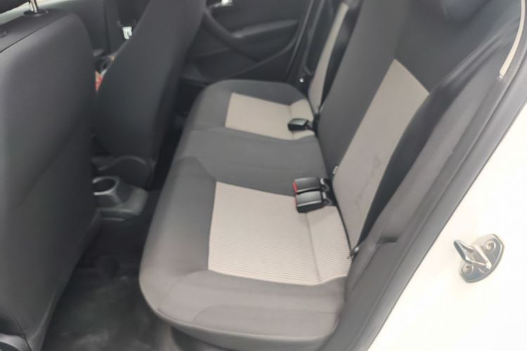 Volkswagen Polo 2018 #17 Volkswagen Polo 2018 car image #17