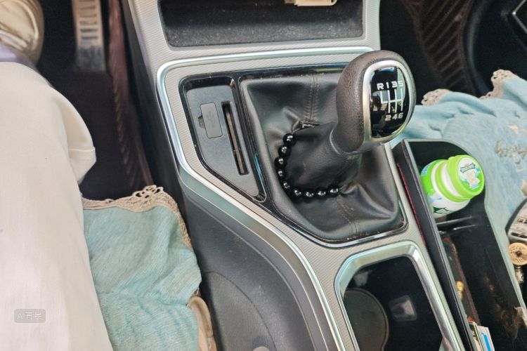 GEELY Emgrand GS 2018 car image #16