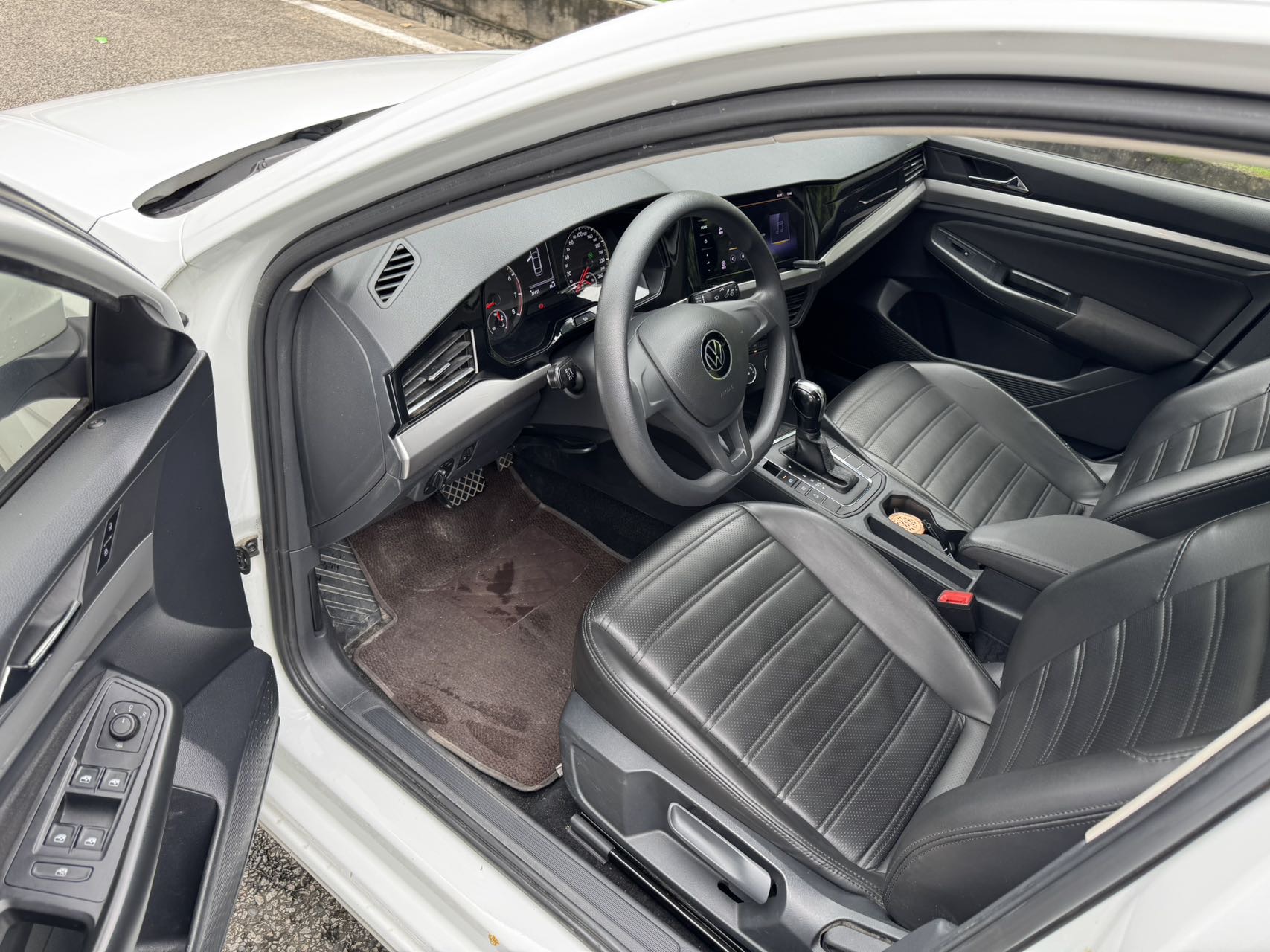 Volkswagen Bora 2021 car image #4