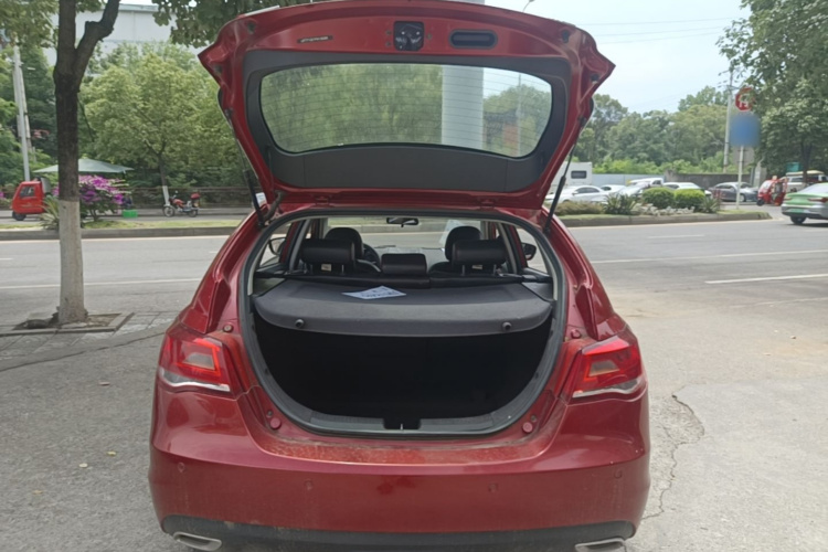 GEELY Emgrand 2015 immagine di auto #19