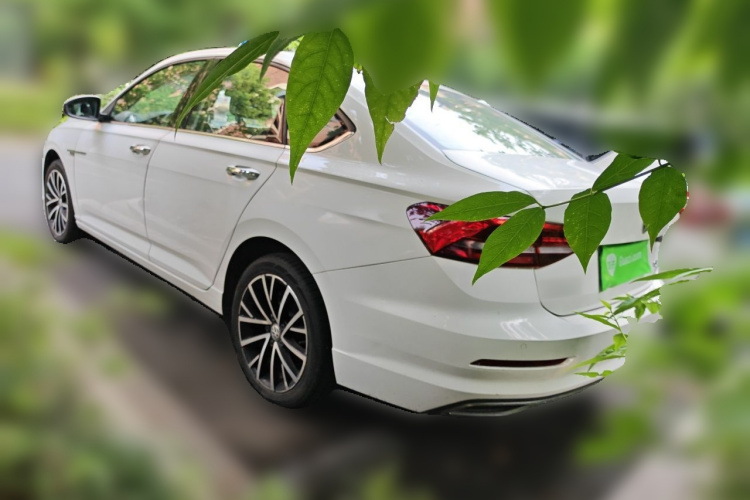 Volkswagen Lavida 2018 #5 Volkswagen Lavida 2018 car image #5