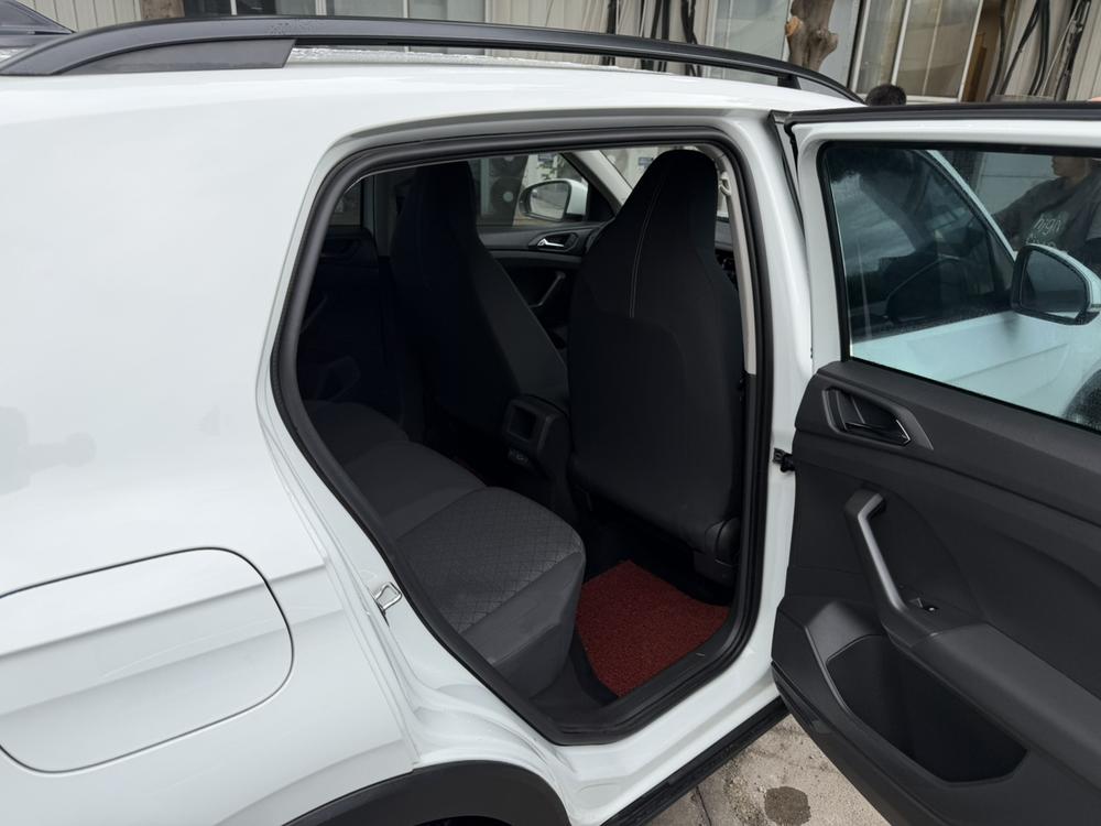 Volkswagen T-Cross 2024 #11 Volkswagen T-Cross 2024 car image #11