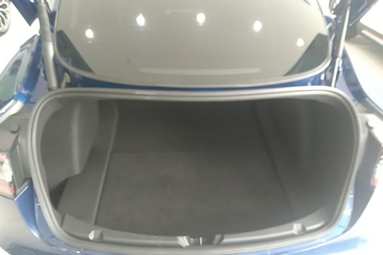 Tesla Model 3 2022 #19 Tesla Model 3 2022 car image #19