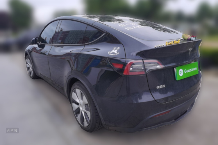 Tesla Model Y 2023 #5 Tesla Model Y 2023 car image #5
